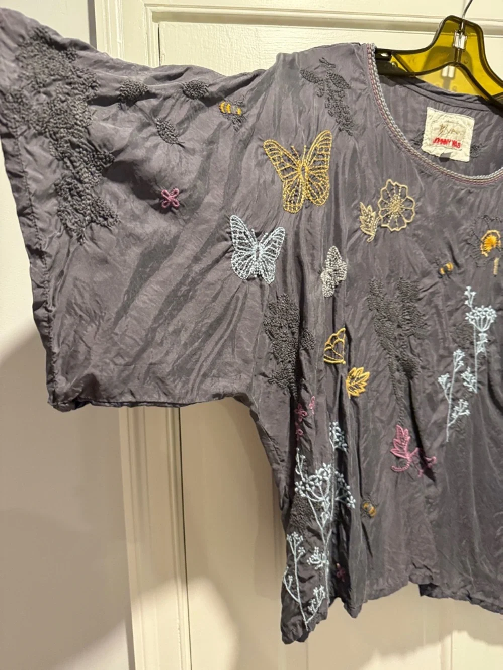 Johnny Was Biya Lavender/Gray Embroidered Floral & Butterfly Tunic - Picture 4 of 7